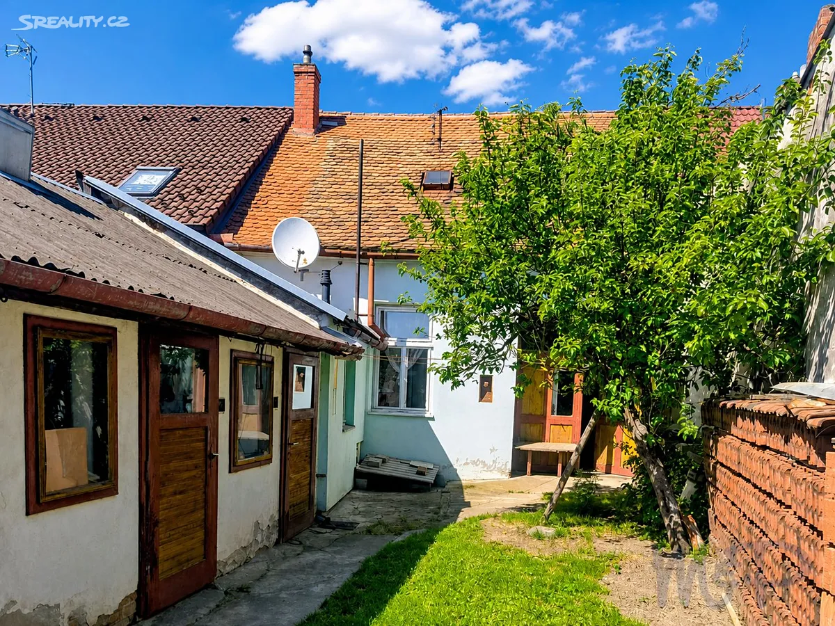 Prodej rodinného domu 81 m², pozemek 413 m² - Widok 4