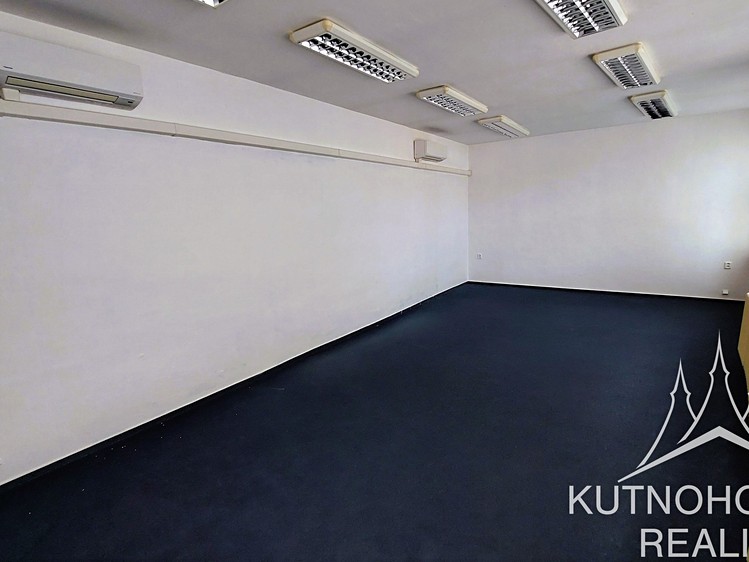 Комерційне приміщення в оренду, 43 м² (4 з 12)