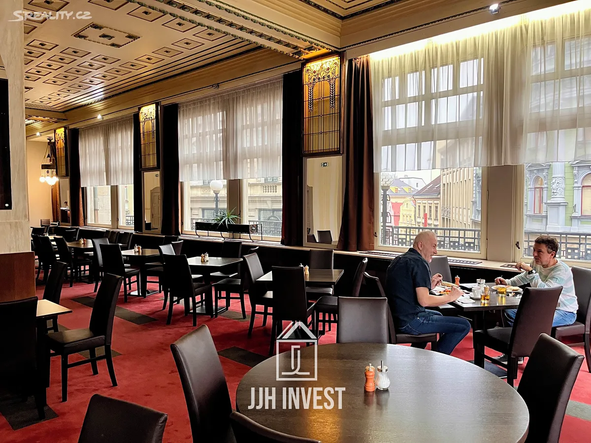 Pronájem restaurace 225 m² – pohled 5