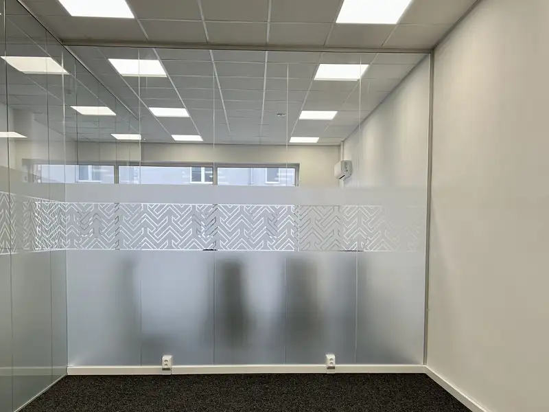 Pronájem kanceláře 161 m², Ostrava – náhled fotky 2