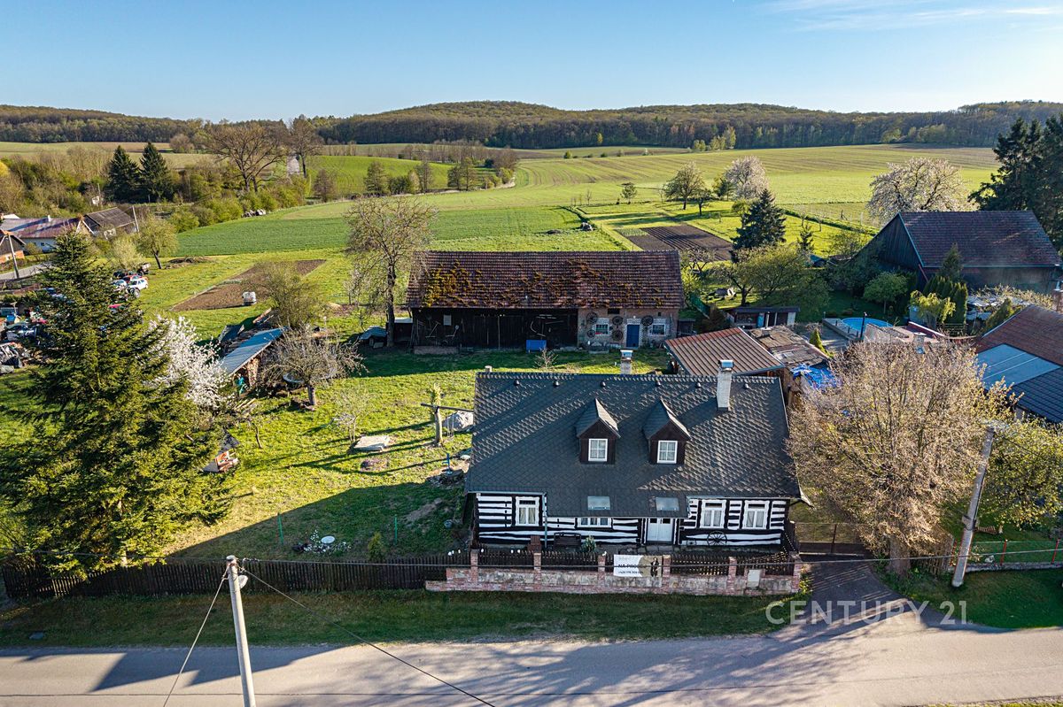 Prodej zemědělské usedlosti 180 m², pozemek 2041 m² – fotografie 3