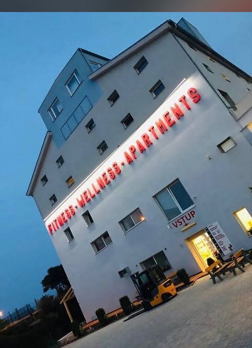 Pronájem bytu 1+kk 30 m² – fotografie 2