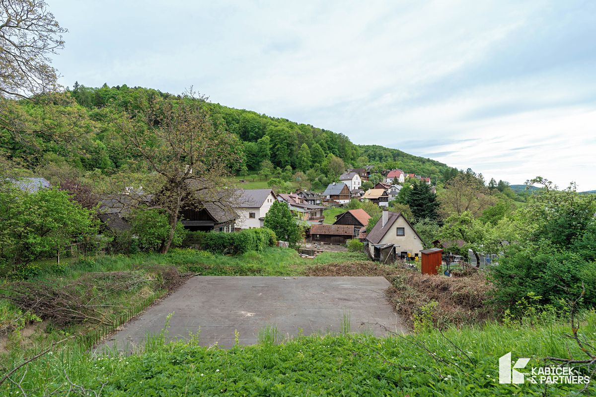 Prodej stavebního pozemku 1224 m² – fotografie 2