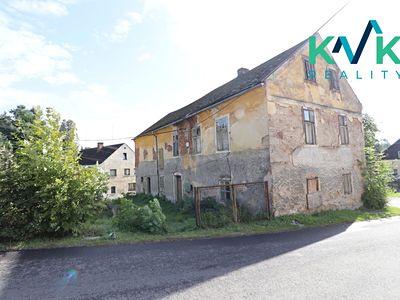 Prodej rodinného domu 250 m², pozemek 632 m²