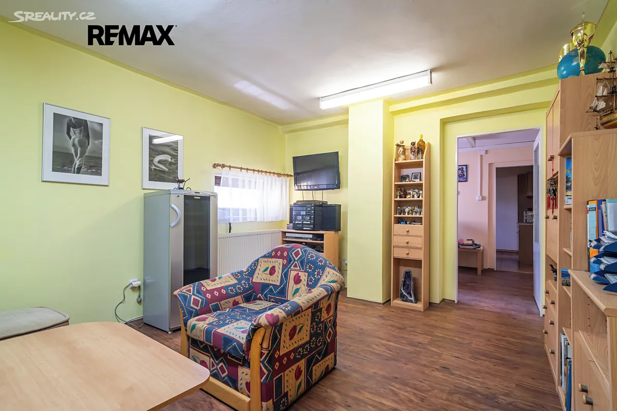 Pronájem skladového prostoru 759 m² – další
