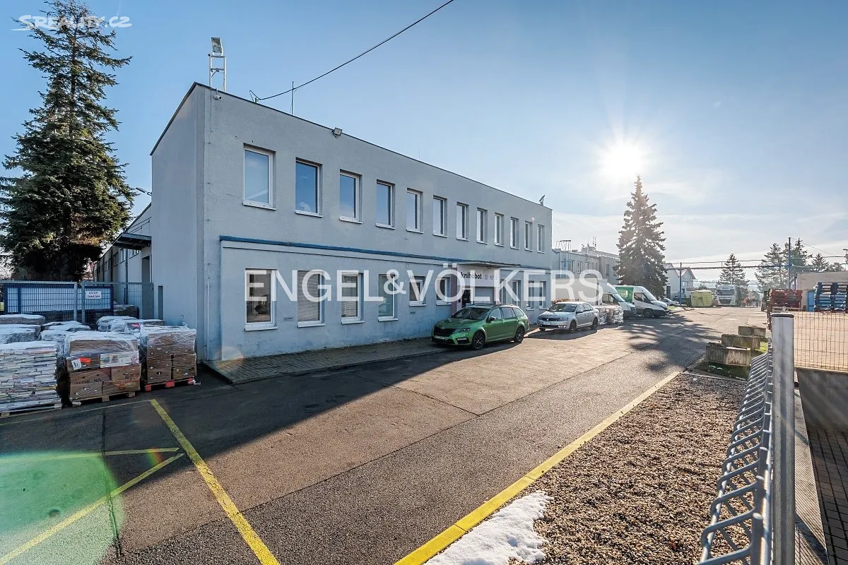 Pronájem skladového prostoru 3360 m², Praha
