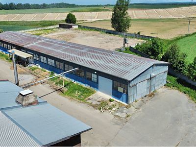 Prodej výrobní haly, prostoru 1400 m²