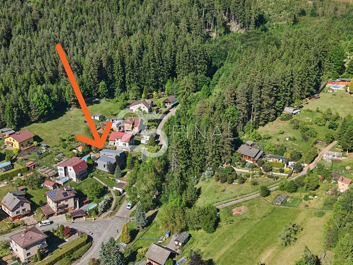 Prodej rodinného domu 214 m², pozemek 1115 m² – fotografie 5