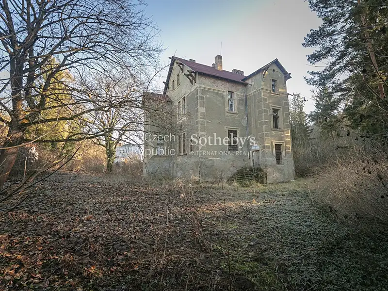Prodej stavebního pozemku 7834 m², Roztoky – náhled fotky 3