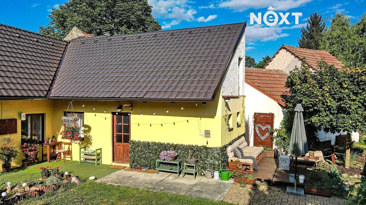 Prodej rodinného domu 178 m², pozemek 856 m² – fotografie 3