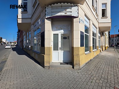 Pronájem obchodního prostoru 52 m²