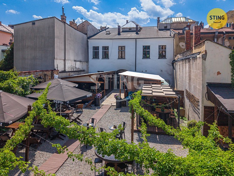 Комерційне приміщення на продаж, 84 м² (42 з 47)