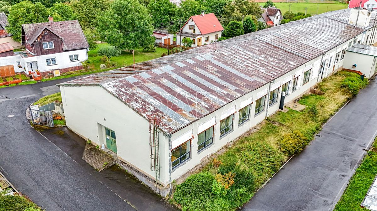 Prodej skladového prostoru 1300 m² – fotografie 3