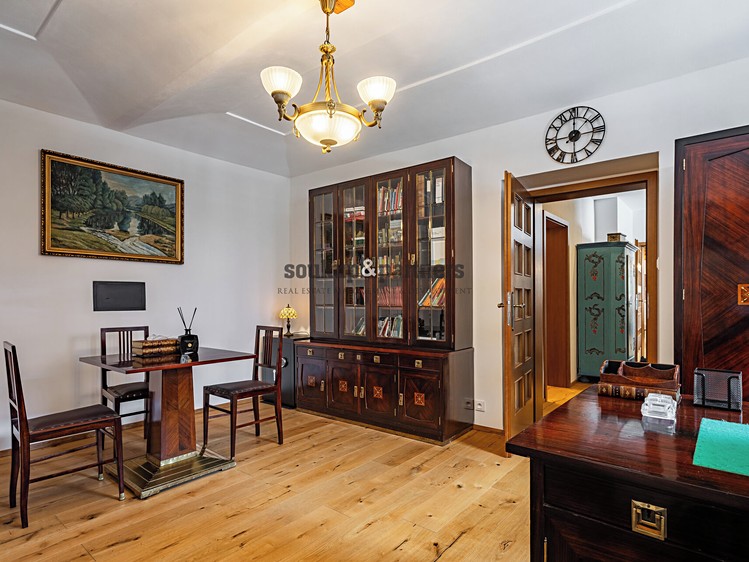 Prodej domu, 1 079 m² (15 z 27)