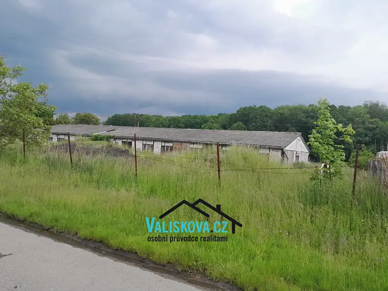 Prodej komerčního pozemku 3440 m², Kroměříž – náhled fotky 2