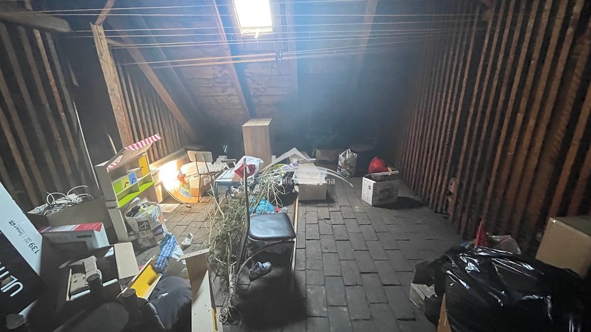 Prodej komerční nemovitosti 305 m² – fotografie 2