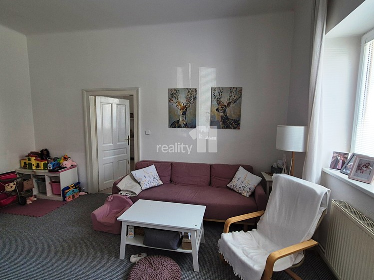 Wohnung 2+1 zum Kauf, 66 m² (2 von 8)