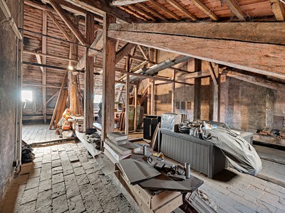 Prodej půdního prostoru 85 m²