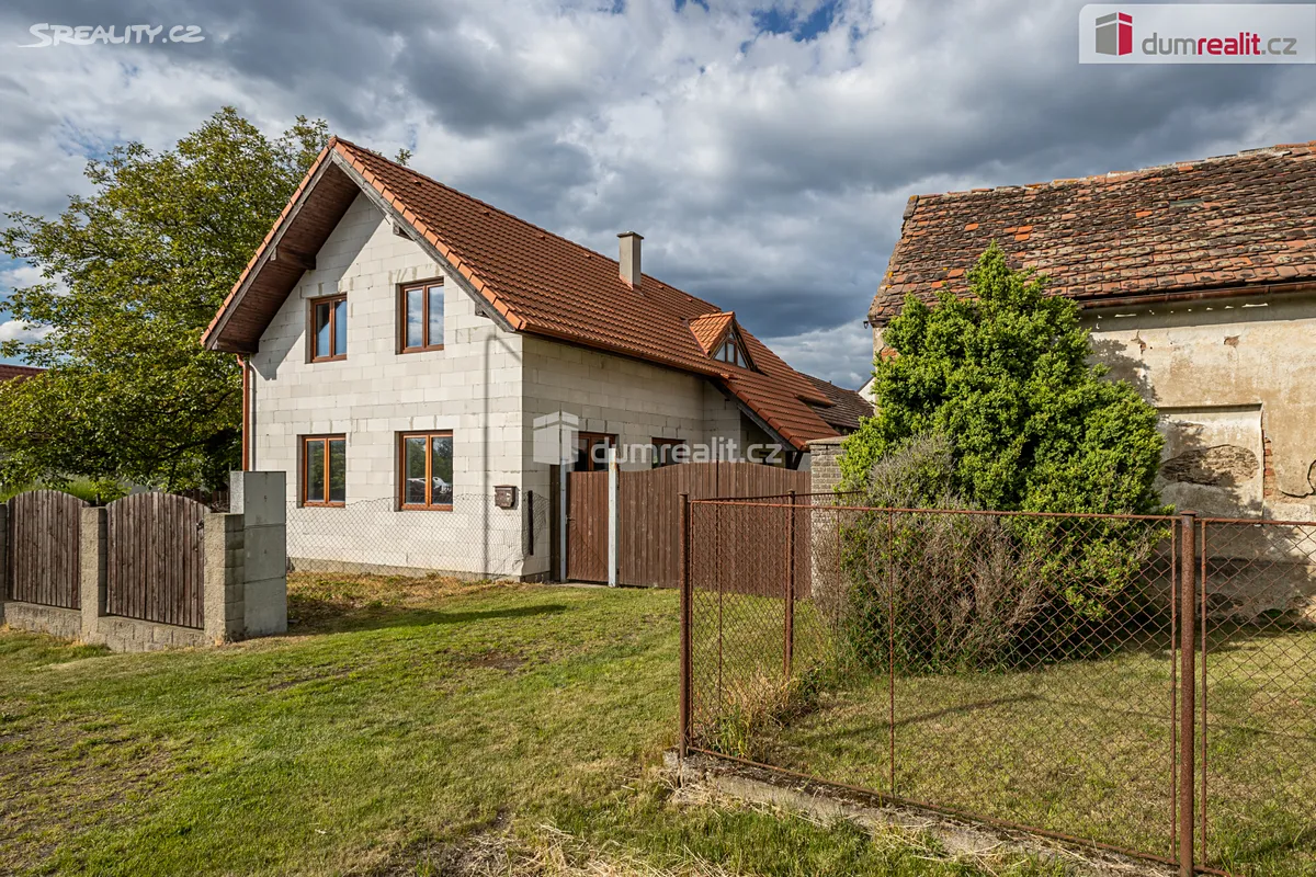 Prodej rodinného domu 106 m², pozemek 1546 m², Jesenice