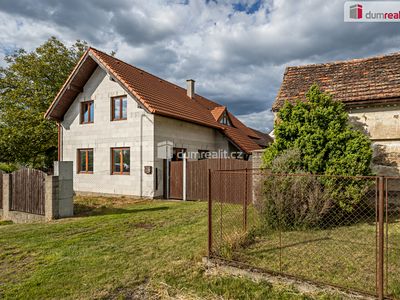 Prodej rodinného domu 106 m², pozemek 1546 m²