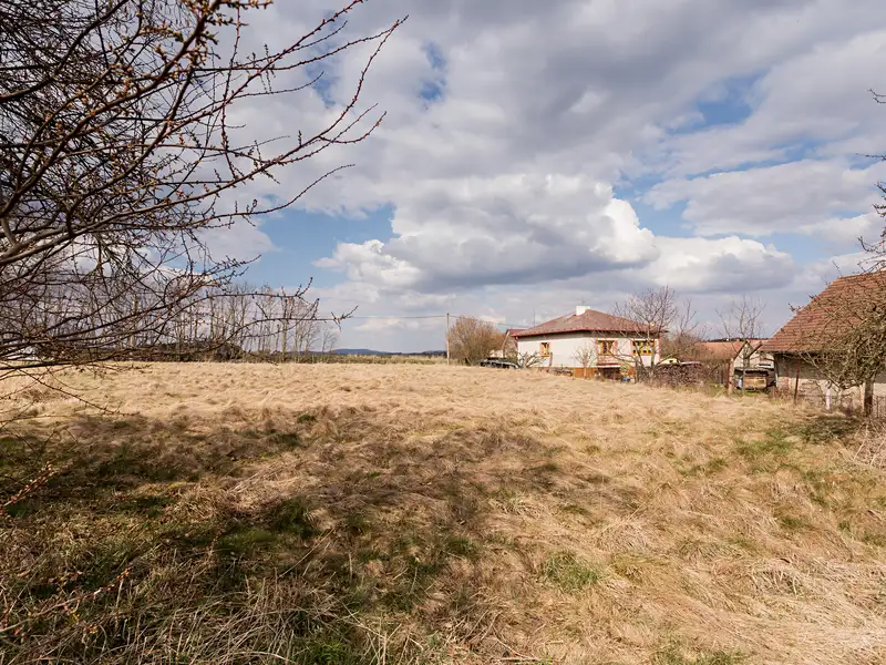 Prodej stavebního pozemku 1399 m², Václavice – náhled fotky 1