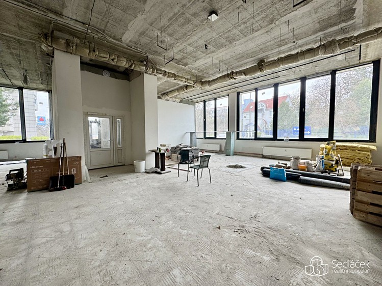 Комерційне приміщення в оренду, 350 м² (10 з 17)