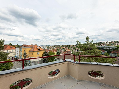 Pronájem bytu 3+1 133 m²