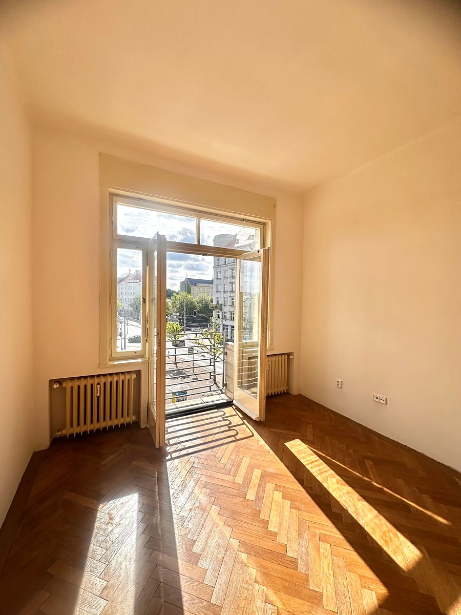 Pronájem bytu 2+1 66 m² – fotografie 3