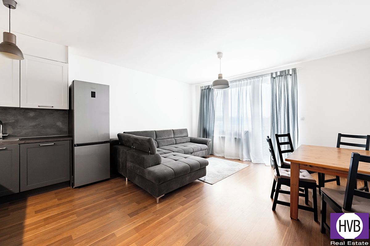 Pronájem bytu 3+kk 75 m²