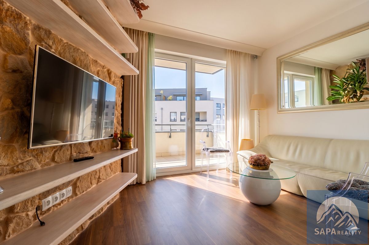 Pronájem bytu 2+kk 56 m² – fotografie 4