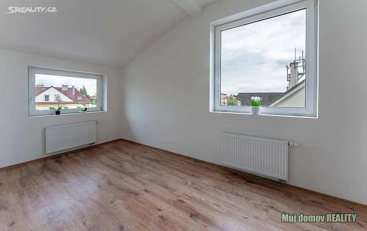 Pronájem bytu 2+1 30 m², Praha