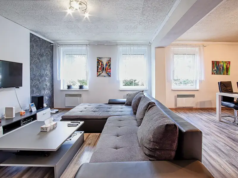 Pronájem bytu 2+kk 54 m², Litvínov – náhled fotky 1