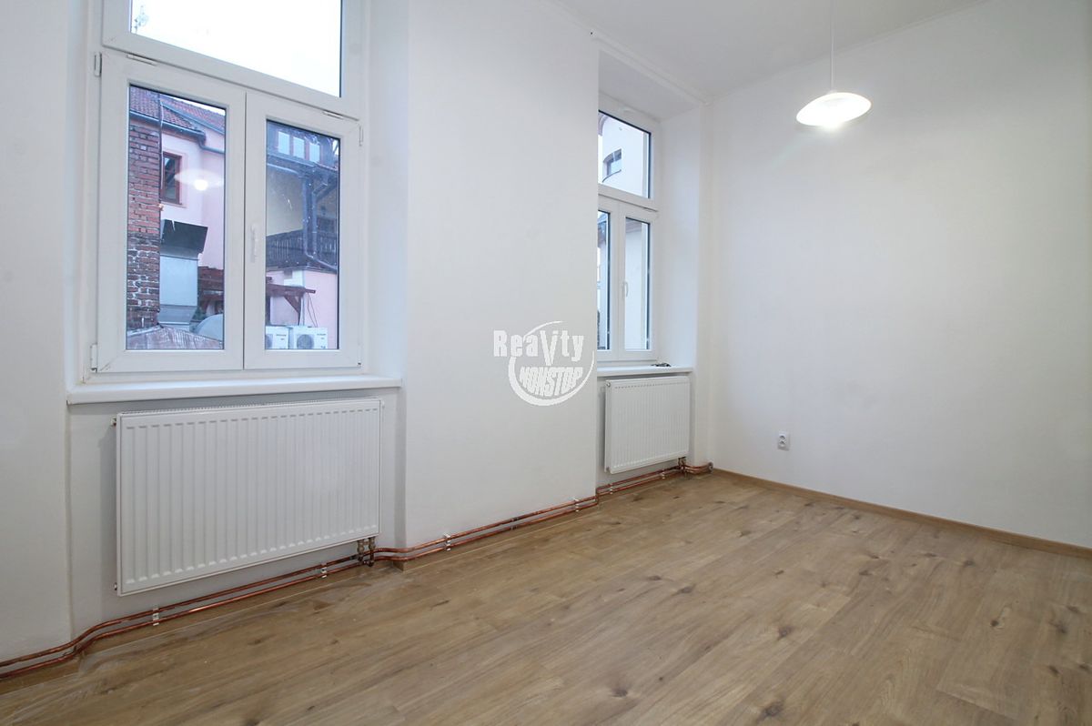Prodej bytu 2+1 42 m² – fotografie 2