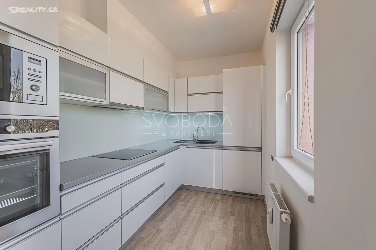 Pronájem bytu 2+kk 64 m² – pohled 4