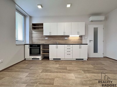 Pronájem bytu 2+kk 51 m²