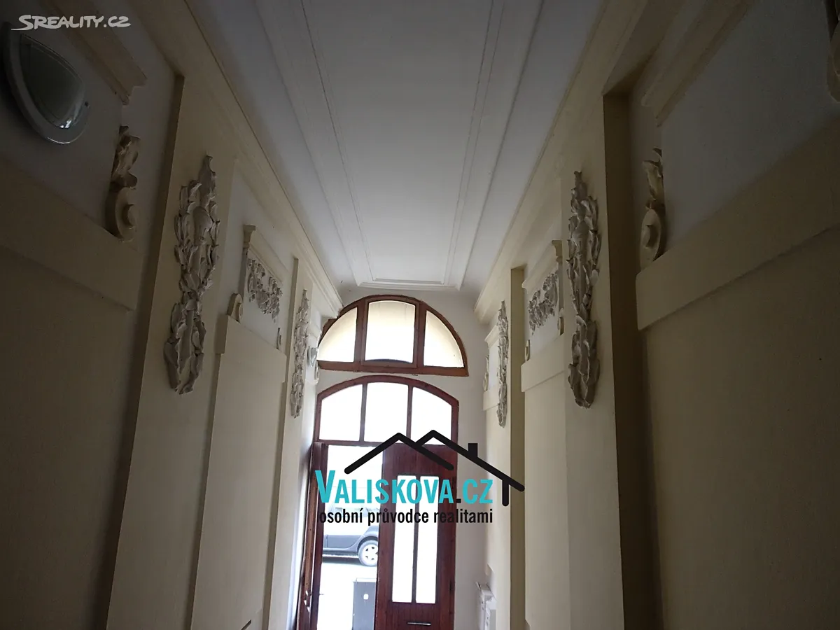 Pronájem kanceláře 91 m² – další