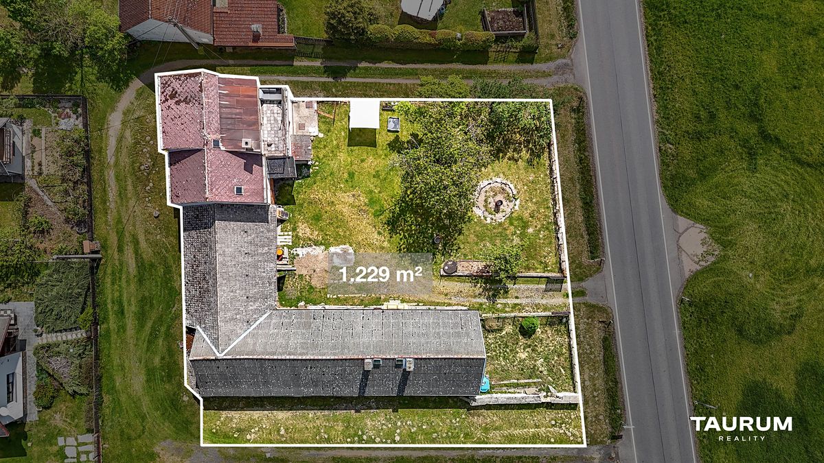 Prodej rodinného domu 171 m², pozemek 1229 m² – fotografie 3