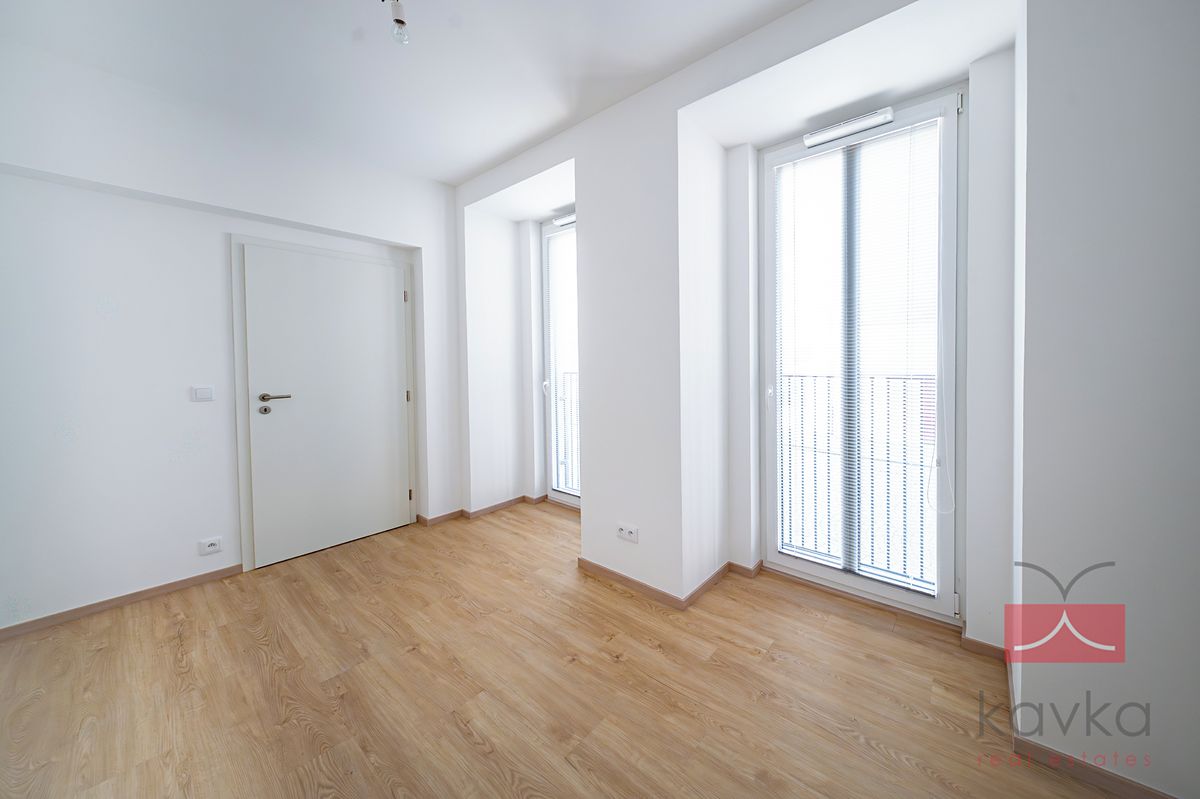 Pronájem bytu 3+kk 70 m² – fotografie 3
