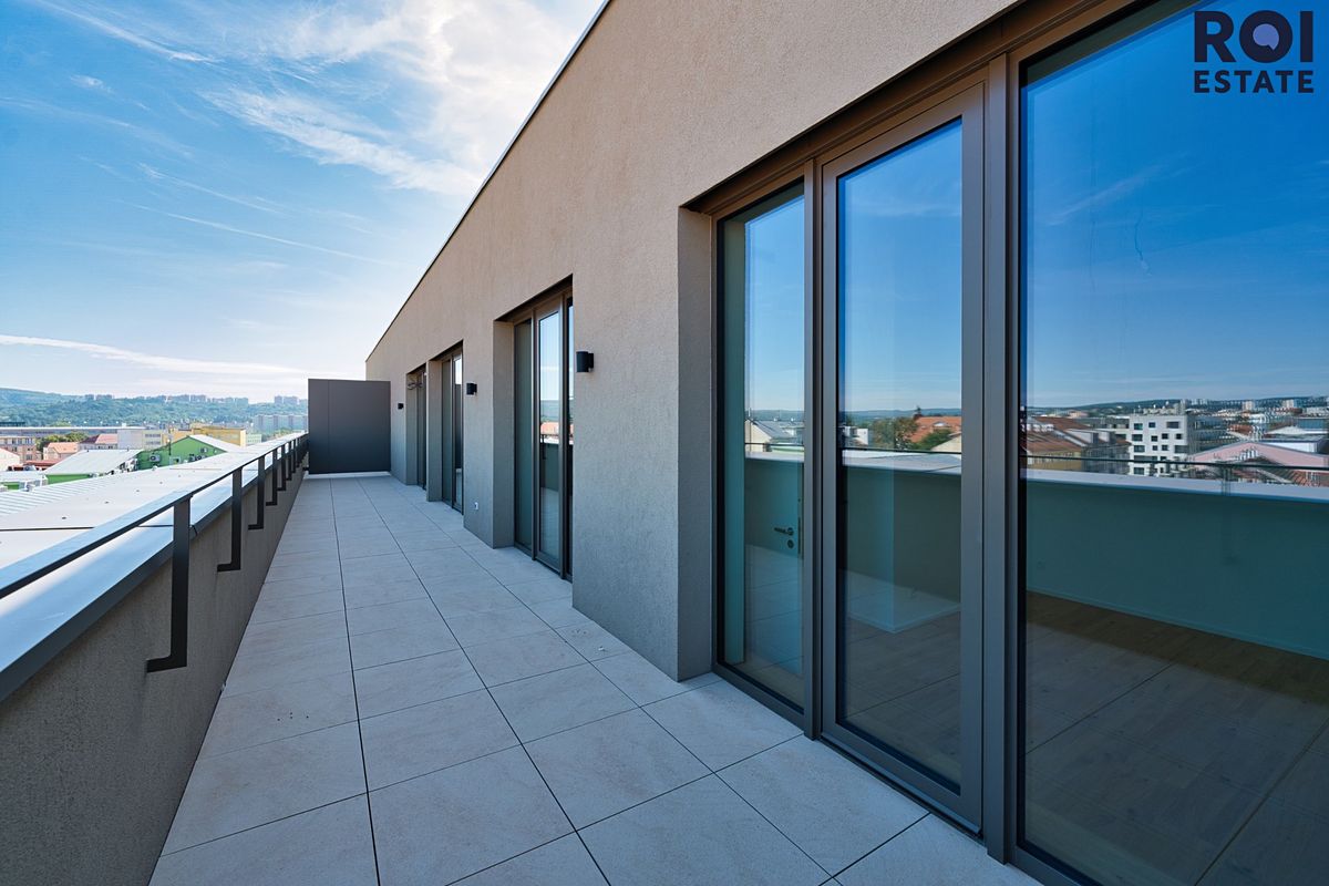 Pronájem bytu 2+kk 65 m²