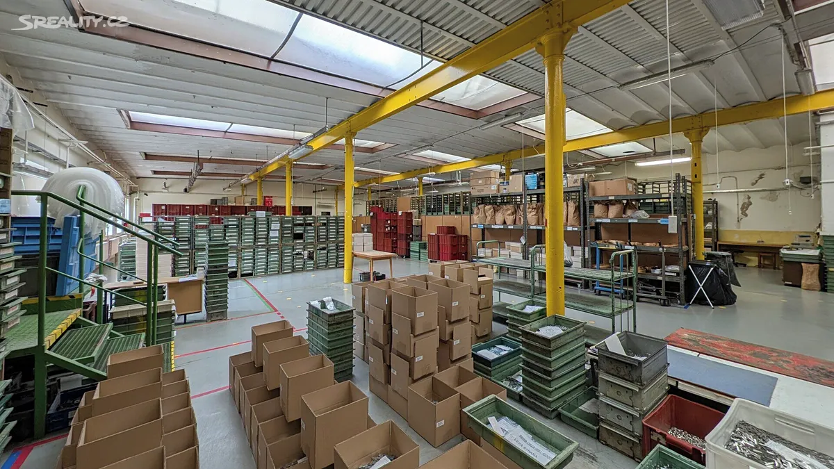 Prodej skladového prostoru 3000 m², Jablonec nad Nisou