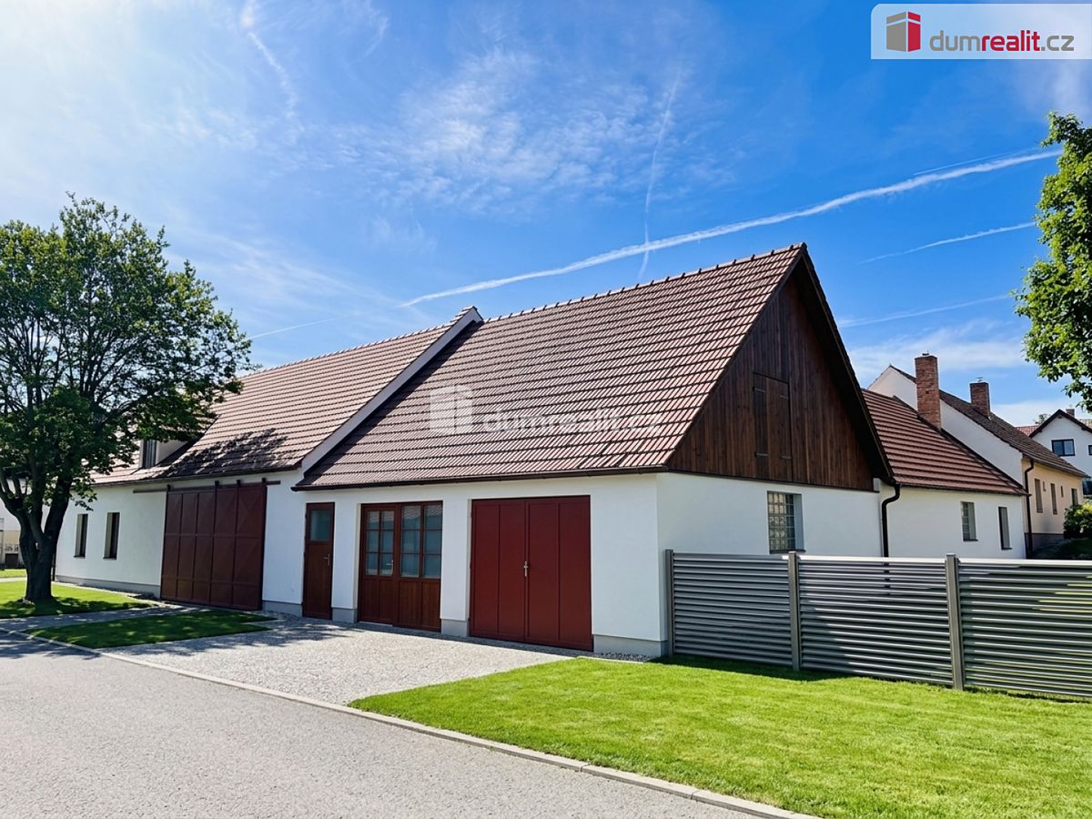 Prodej rodinného domu 108 m², pozemek 1282 m² – fotografie 3