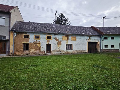 Prodej  rodinného domu 200 m², pozemek 4 719 m²