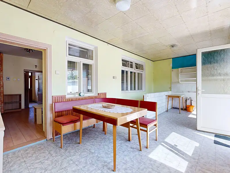 Prodej rodinného domu 88 m², pozemek 142 m², Dambořice – náhled fotky 2