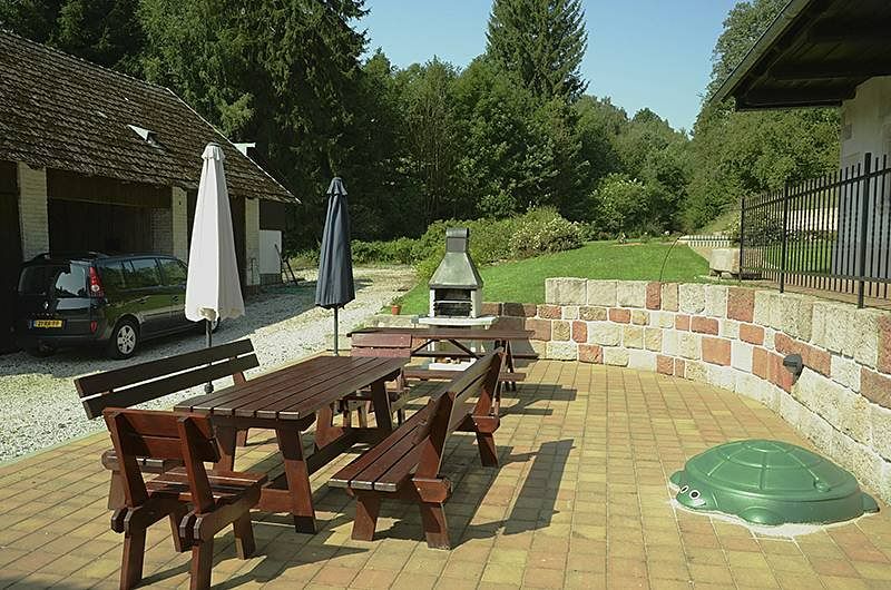 Prodej zemědělské usedlosti 300 m², pozemek 2000 m² – fotografie 5