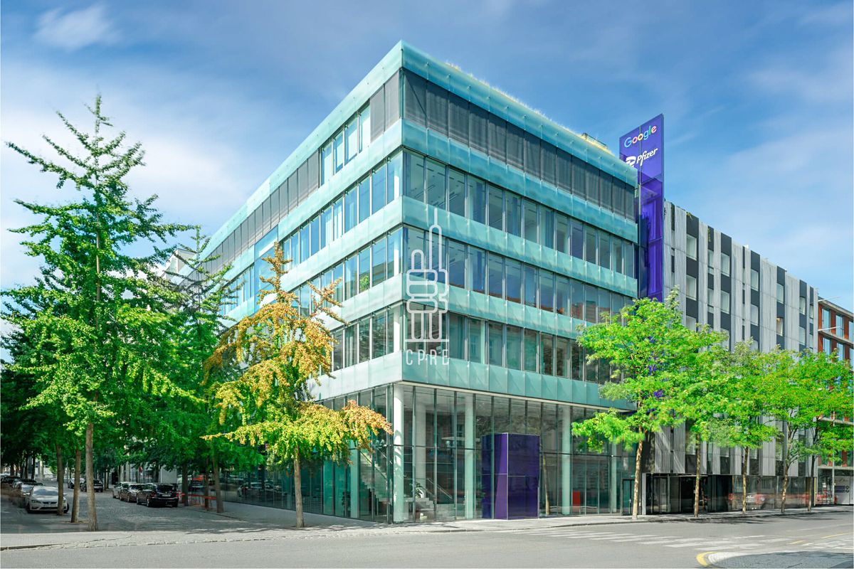 Pronájem kanceláře 848 m²