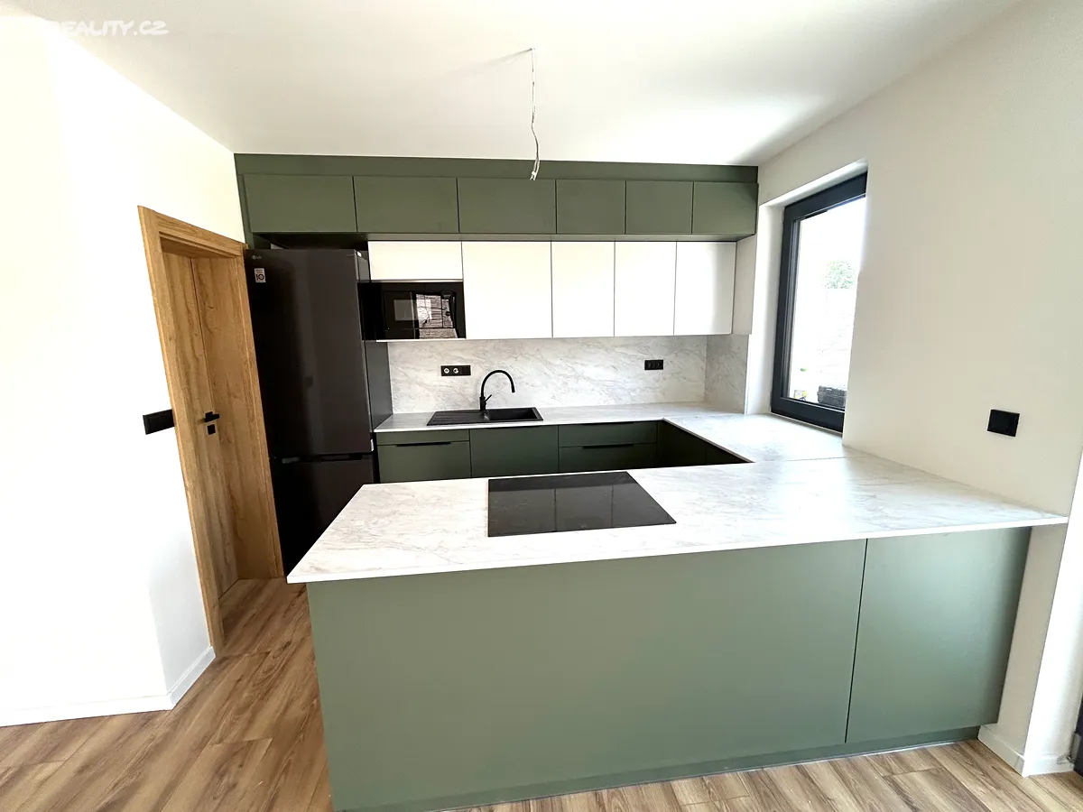 Prodej rodinného domu 119 m², pozemek 401 m² – pohled 3