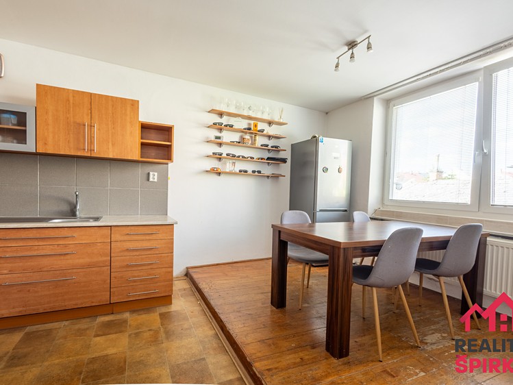 Prodej bytu 3+1, 77 m² (6 z 30)