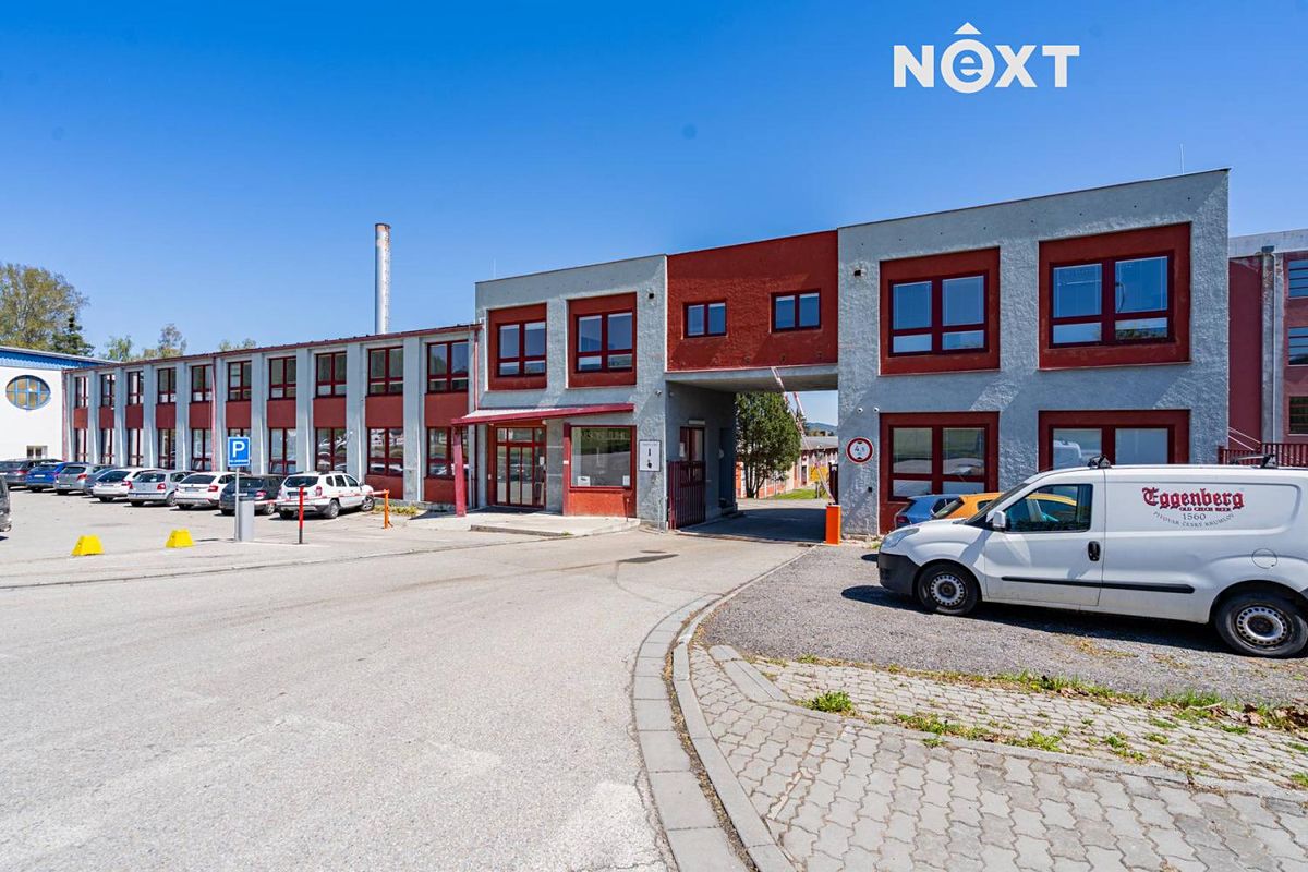Pronájem skladového prostoru 6054 m²