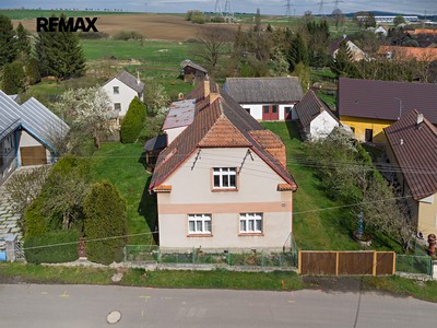 Prodej  rodinného domu 240 m², pozemek 1 122 m²