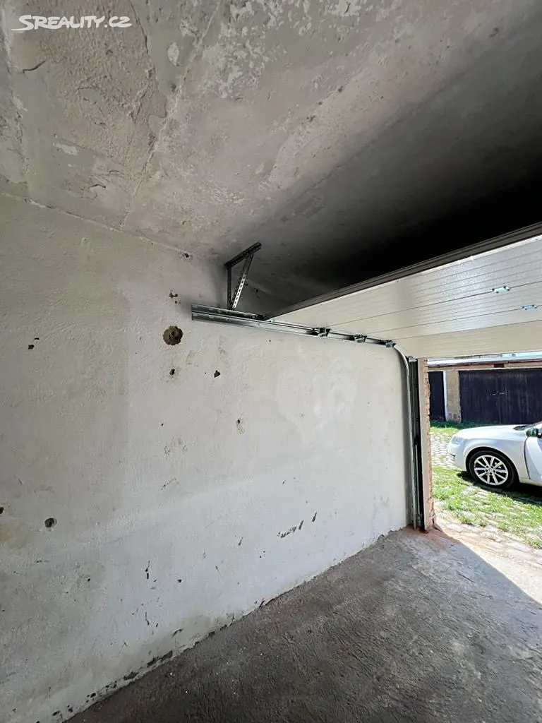 Pronájem garáže 18 m² – pohled 4